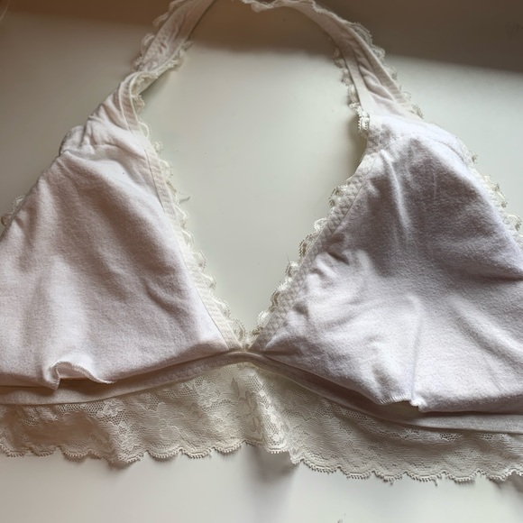 hollister bralette! - Picture 3 of 8